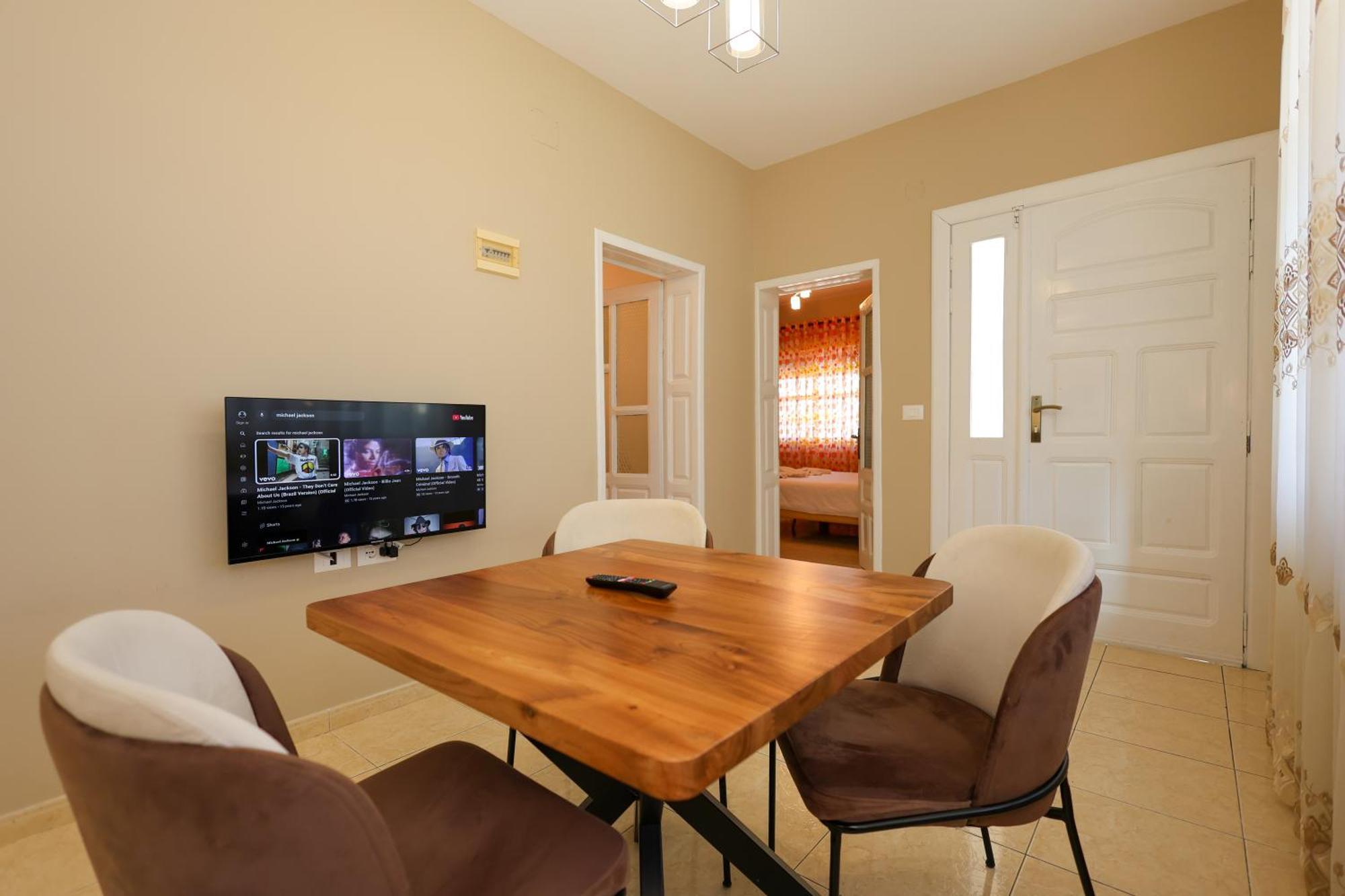 Apartaments Mimani 2 بيرات الغرفة الصورة