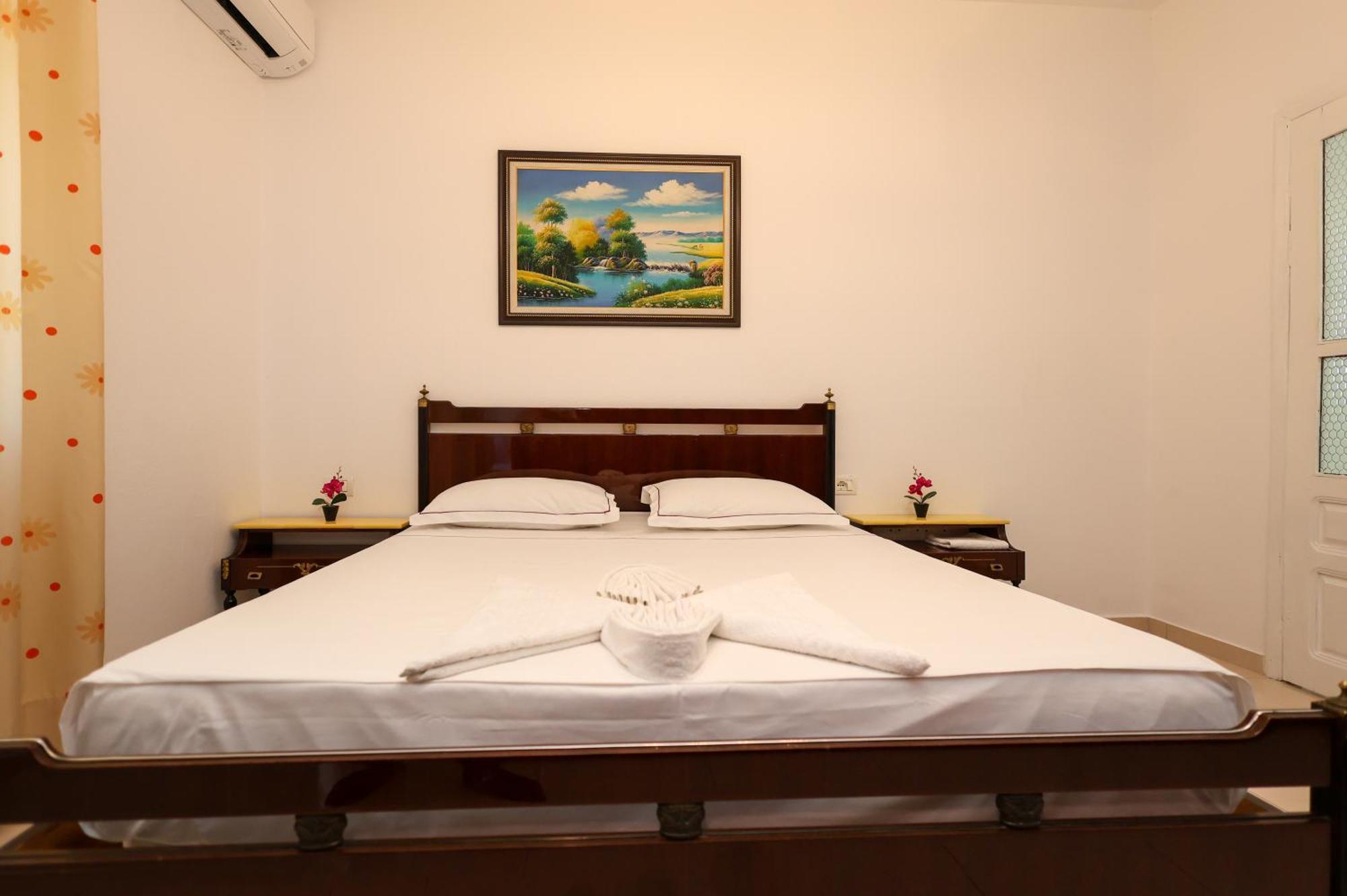 Apartaments Mimani 2 بيرات الغرفة الصورة